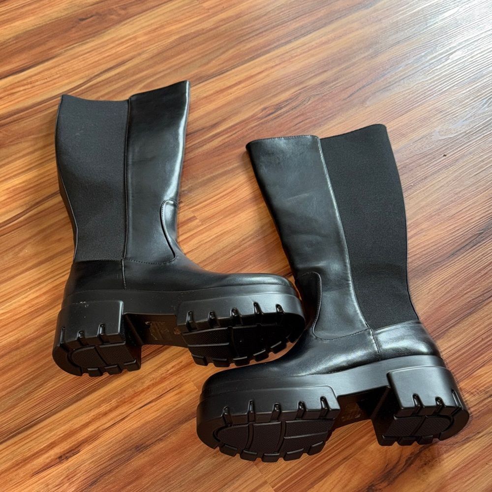 EGO Sleek Black Platform Heeled Boots